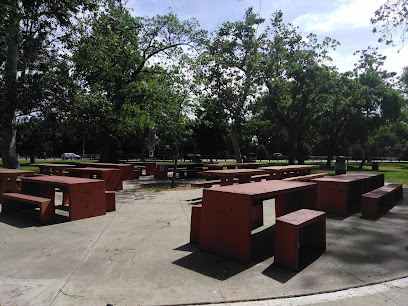 Crystal Springs Picnic Area Pad A, B, C BY RESERVATION ONLY, Los Ángeles