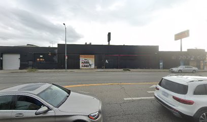 Bikram's Yoga College of India, Los Ángeles