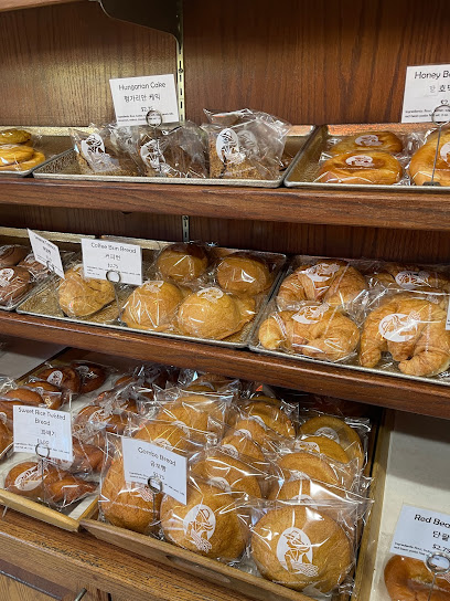 Manmi Bakery