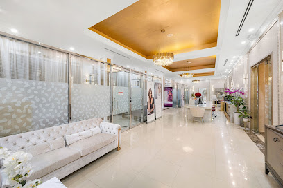 Deluxe Cosmetic Center
