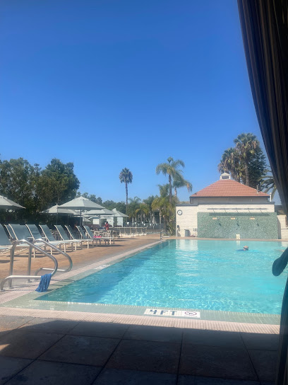 Park La Brea Pool