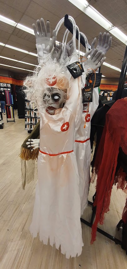 Spirit Halloween, Los Ángeles