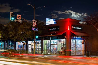 Livelo Downtown LA - Performance Bike Rental and Guided Tours