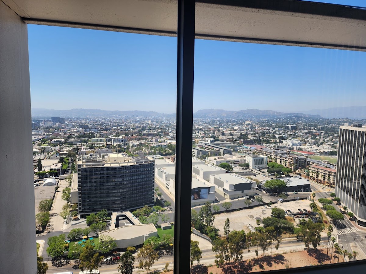JV Media Web, Los Ángeles
