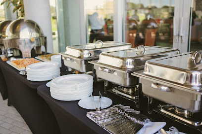 Las Hermanas Catering