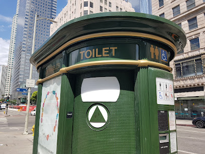 Baño público