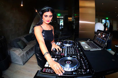 DJ Miss Ninja | Female DJ Los Angeles