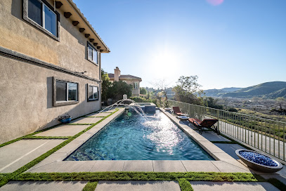 Timeless Builds Pool Contractor Los Angeles