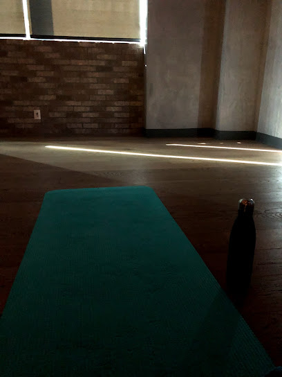 Sweat Yoga Little Tokyo, Los Ángeles