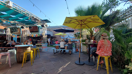 El Tejano, Los Ángeles