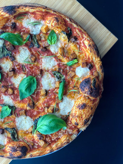 Lucky You Pizza