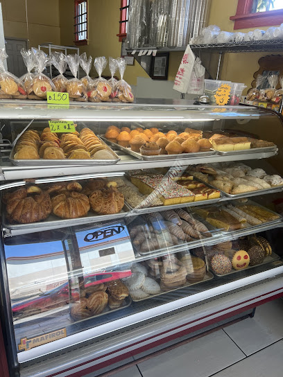 La Mexicana Bakery