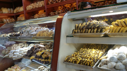 Classic Le Palais Pastry