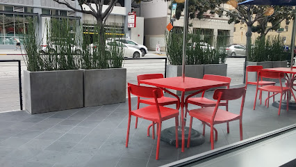 Capital One Café, Los Ángeles