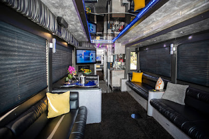 LA VIP BUS