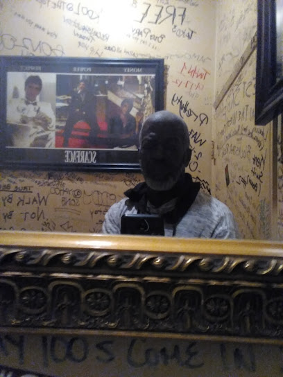 Mirror Barber Shop