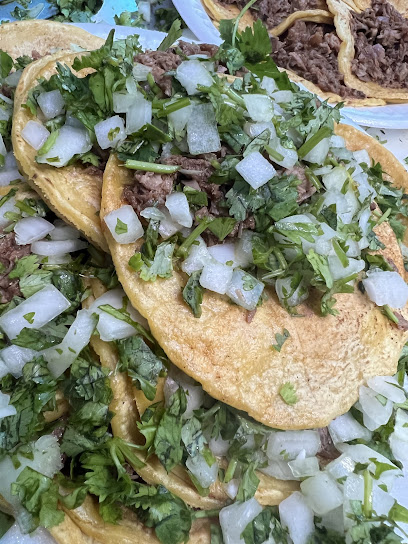 Tacos de Birria - Birrieria Michoacan 