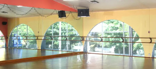 3rd Street Dance
