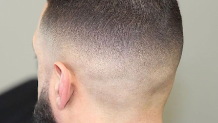 G-COLISEUM BARBER SHOP