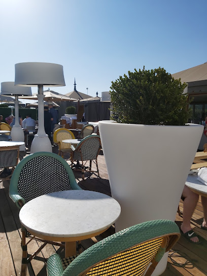 Vista Rooftop at the SLS Hotel
