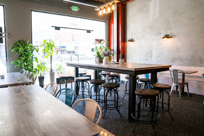 Amandine Patisserie Cafe K-Town