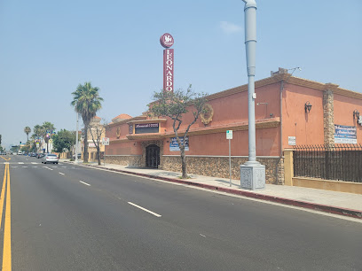 Restaurant & Live Entertaiment