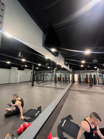 Muay Thai Kickboxing Gym
